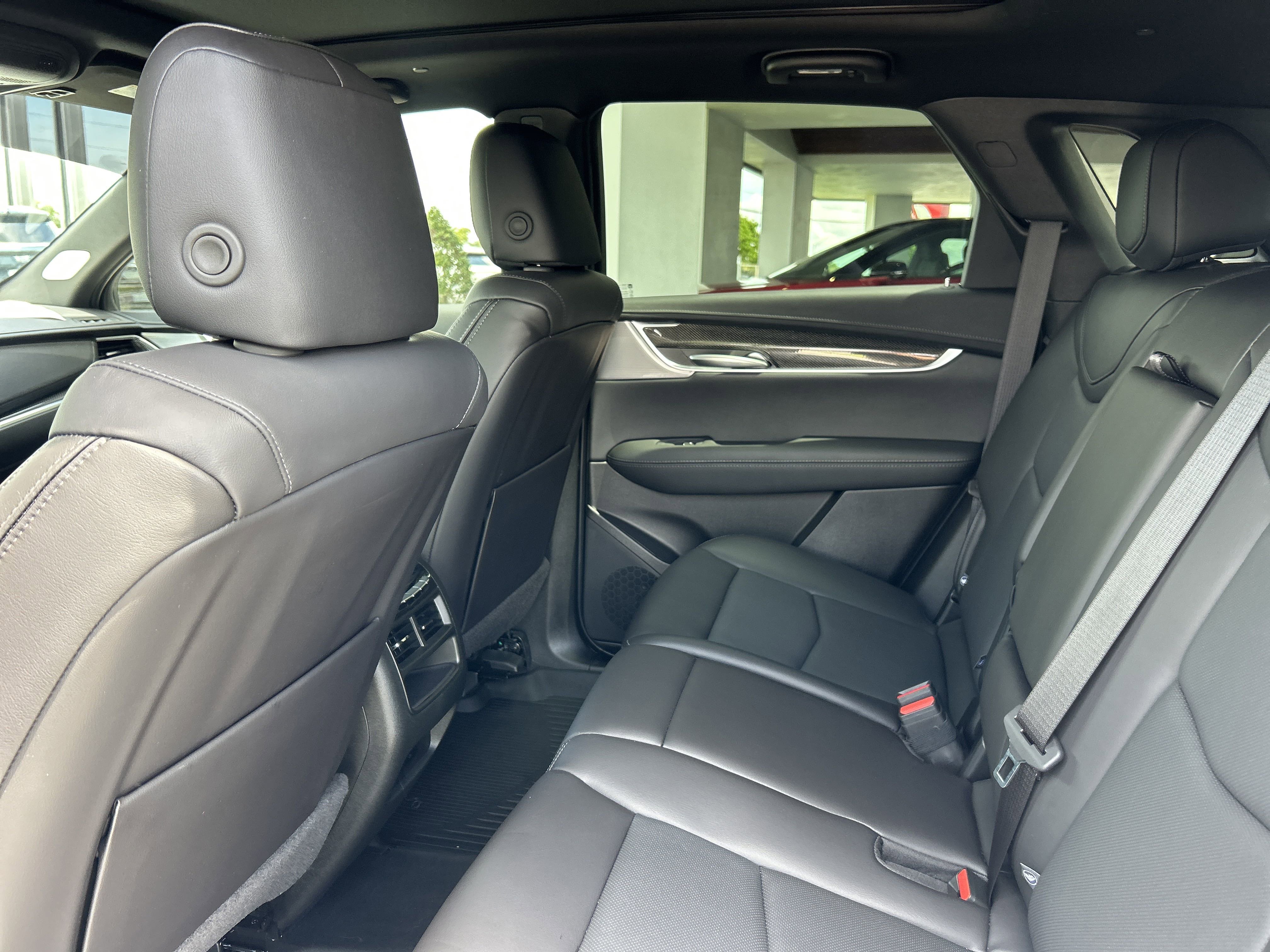 2025 Cadillac XT5 Sport photo 10