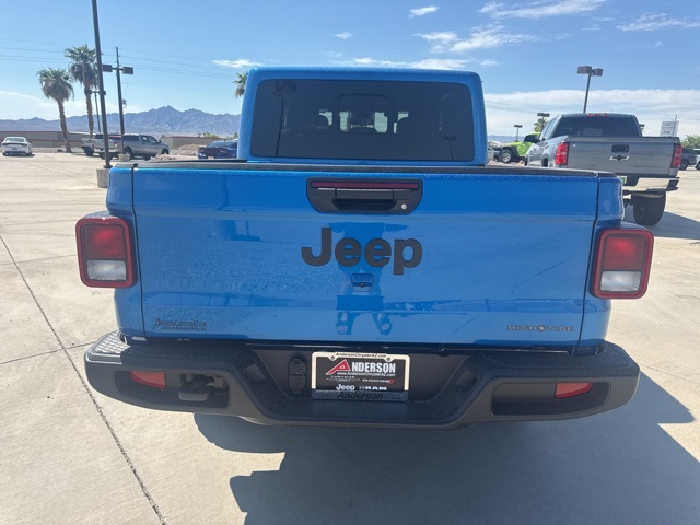 2025 Jeep Gladiator Sport photo 4