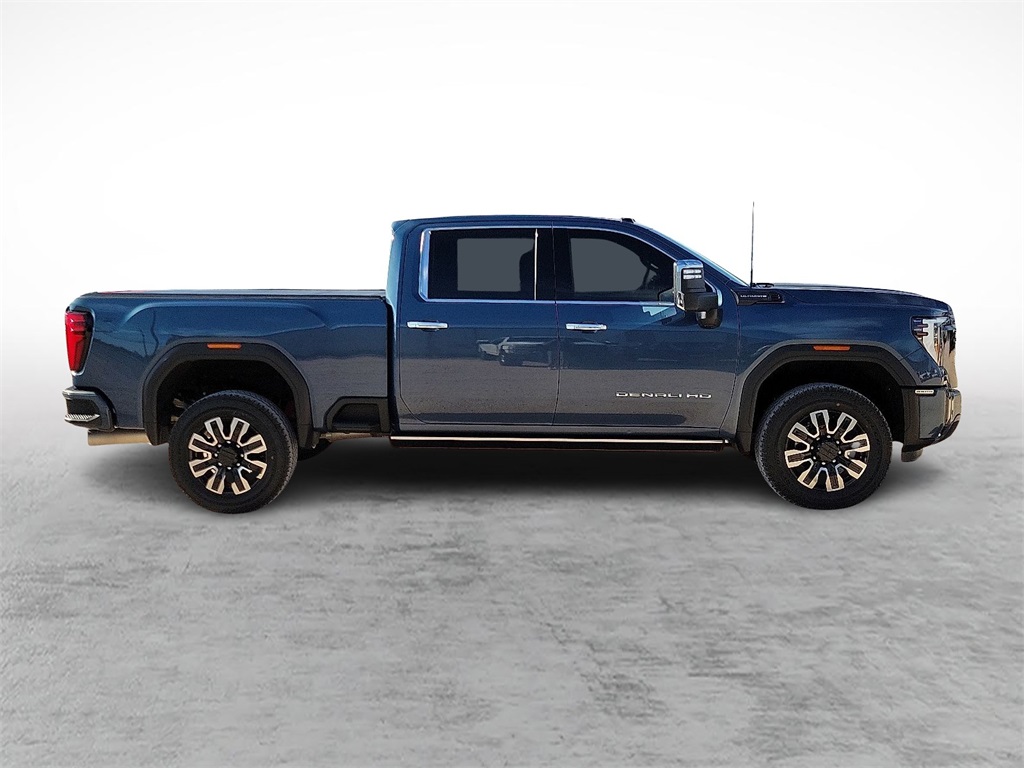 2024 Gmc Sierra 3500 HD Denali Ultimate photo 12