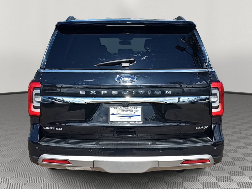 2023 Ford Expedition MAX Limited photo 3