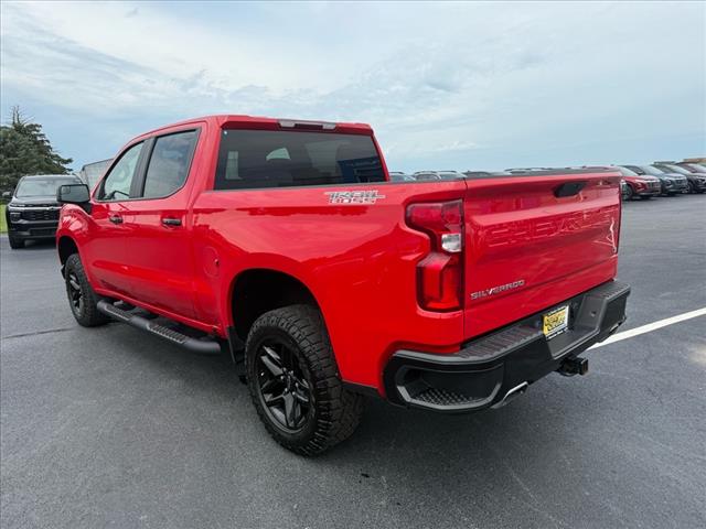 2021 Chevrolet Silverado 1500 LT Trail Boss photo 3