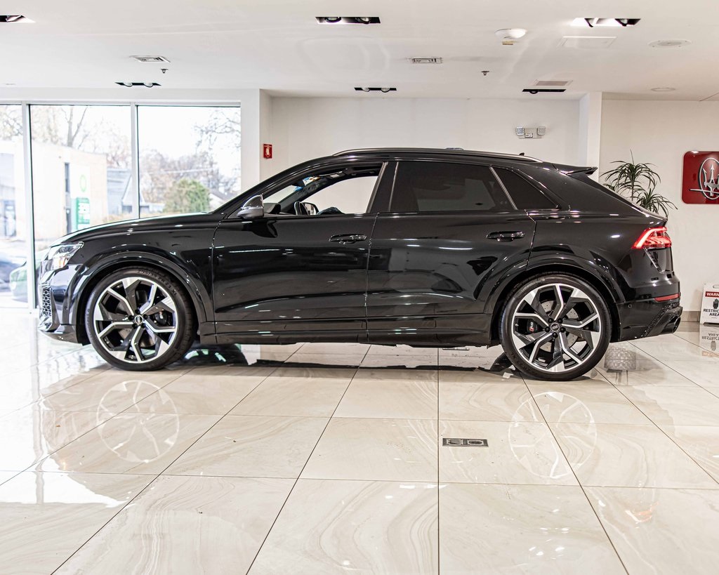 2022 AUDI RS Q8 - Image 7