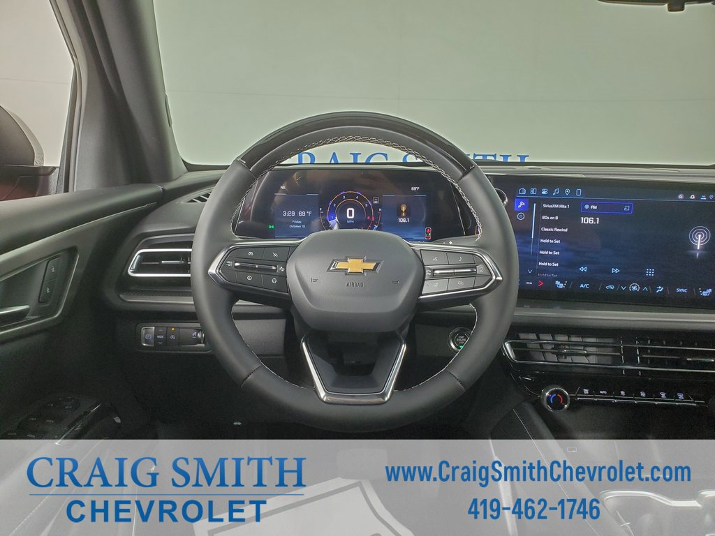 2026 Chevrolet Traverse photo 4