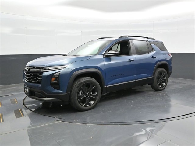 2026 Chevrolet Equinox LT photo 2