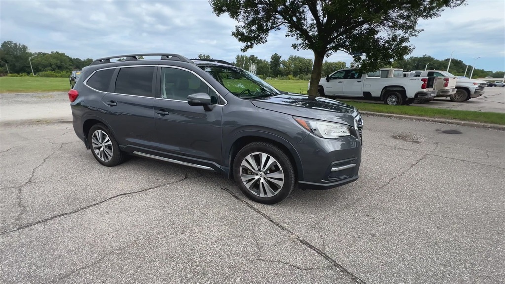 2021 Subaru Ascent Limited photo 2