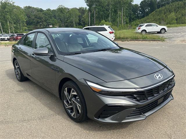 2025 Hyundai Elantra Hybrid Limited photo 7