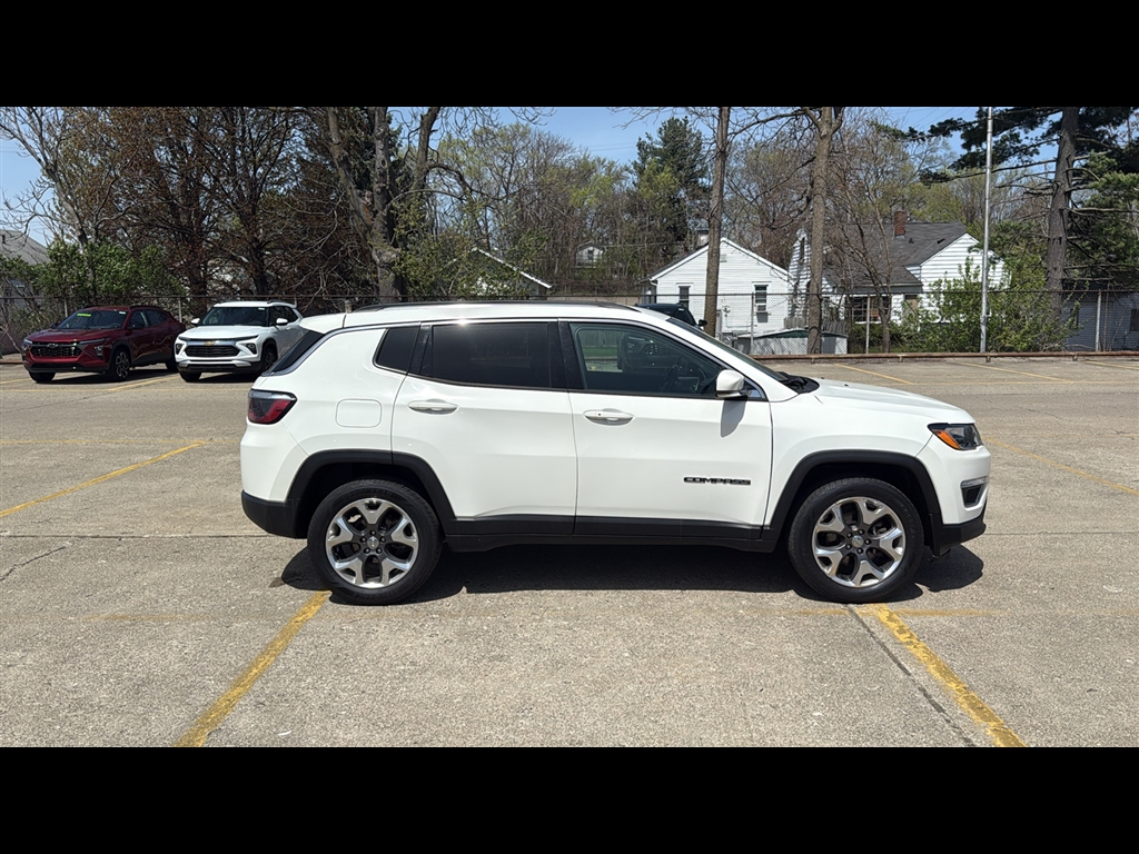 2021 Jeep Compass Limited photo 6