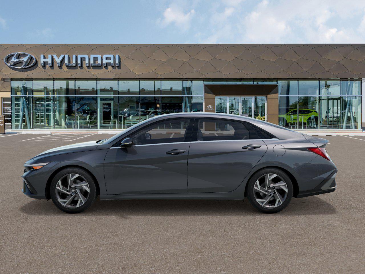 2025 Hyundai Elantra Limited photo 3