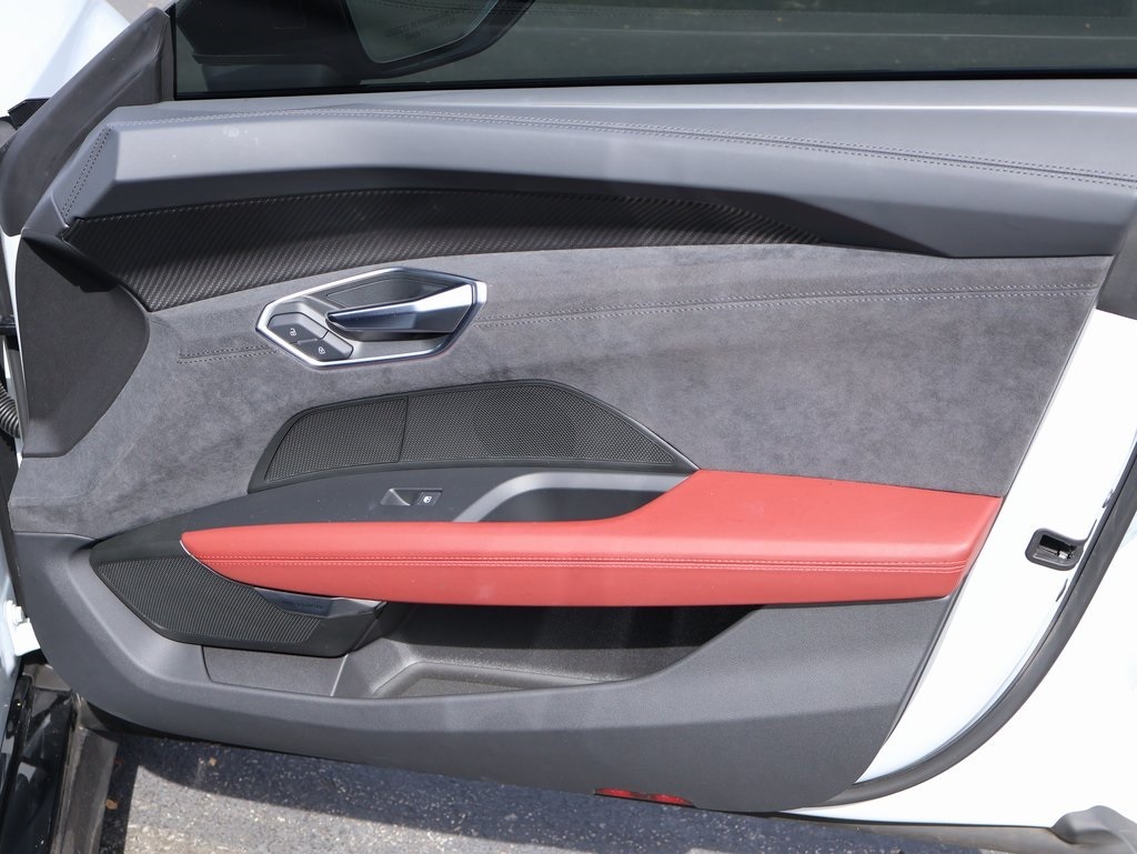 2023 Audi e-tron GT Prestige photo 11