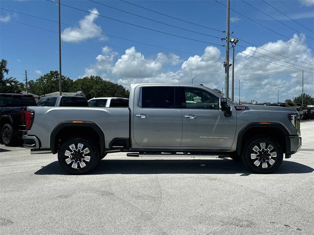 2025 Gmc Sierra 2500 HD Denali photo 3