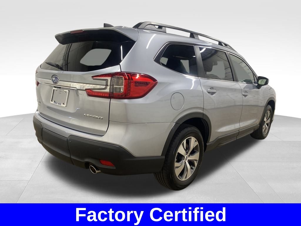 2024 Subaru Ascent Premium photo 4