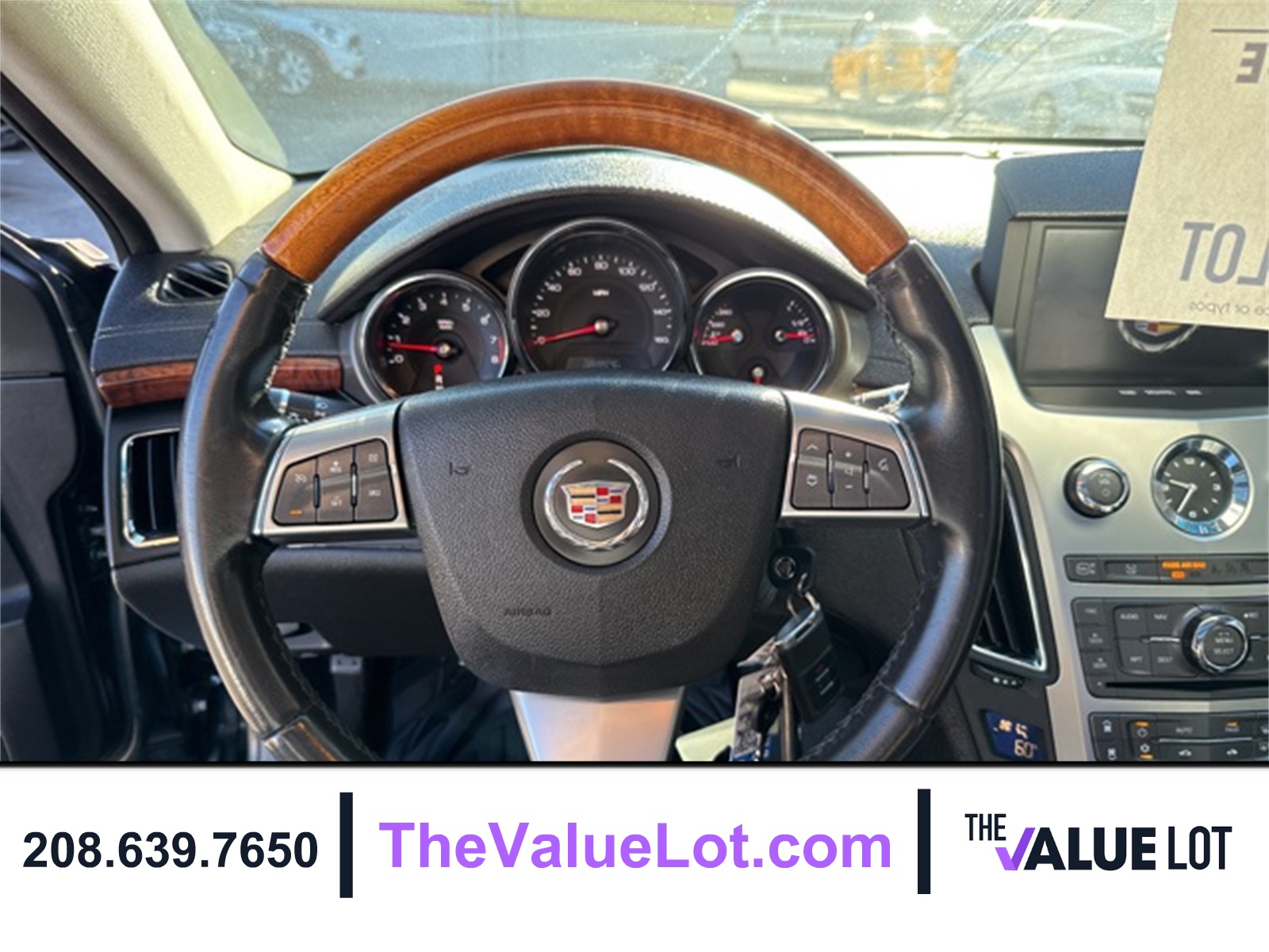 2011 Cadillac CTS Luxury photo 17