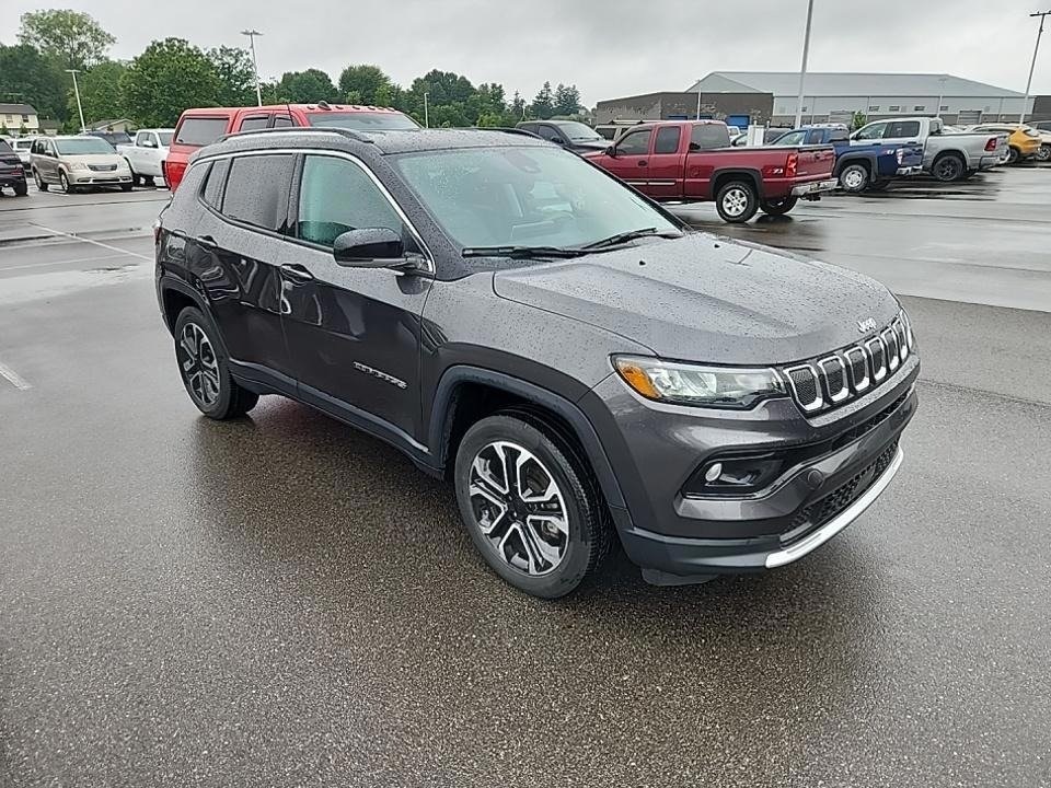 Used 2022 Jeep Compass Limited with VIN 3C4NJDCB8NT190762 for sale in Kansas City