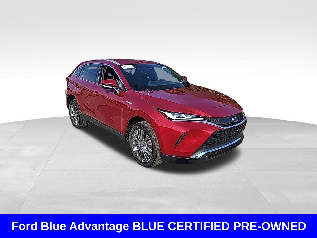 2021 Toyota Venza XLE photo 2