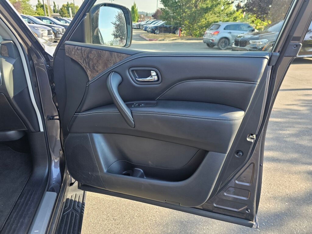 2023 Infiniti QX80 Base photo 6