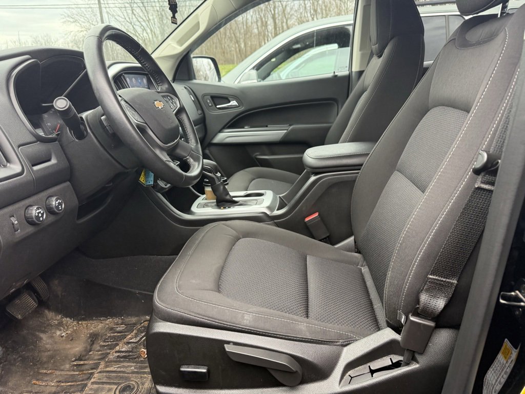 2022 Chevrolet Colorado LT photo 4