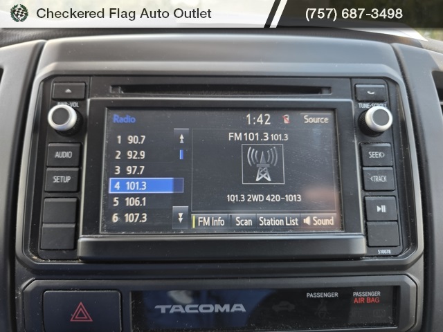 2015 Toyota Tacoma Base 4x4 photo 16