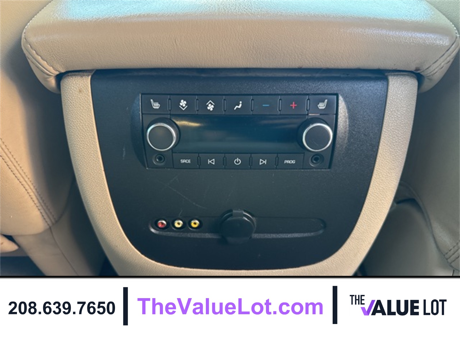 2012 Gmc Yukon XL Denali photo 18