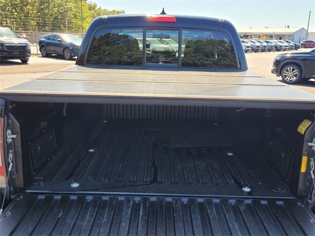2015 Toyota Tacoma PreRunner V6 photo 11