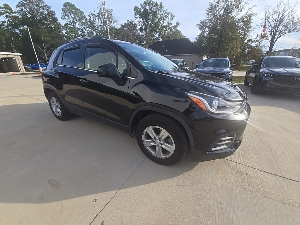 2019 Chevrolet Trax LT photo 3