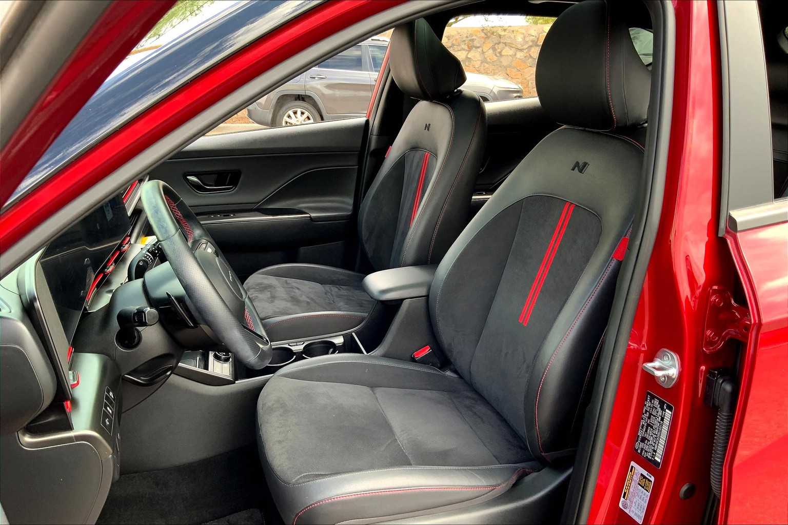 2024 Hyundai Kona N Line photo 7