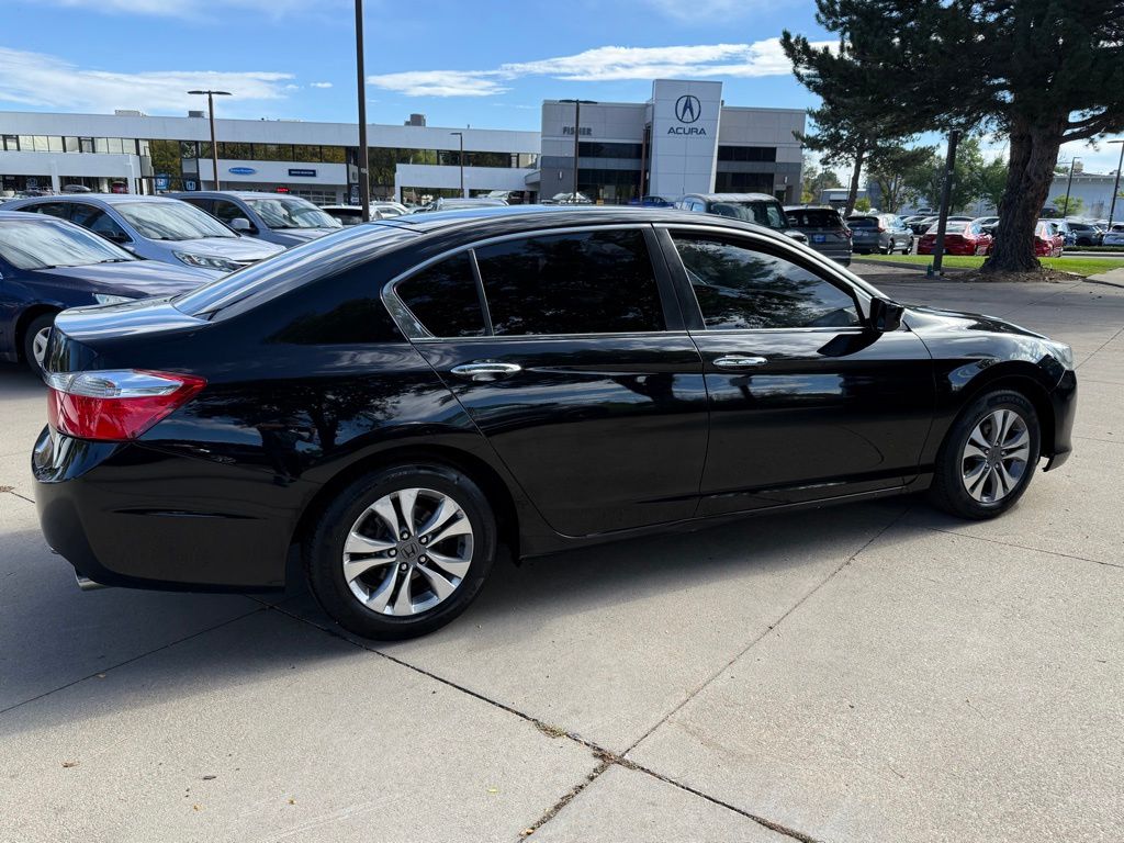 2014 Honda Accord LX photo 3