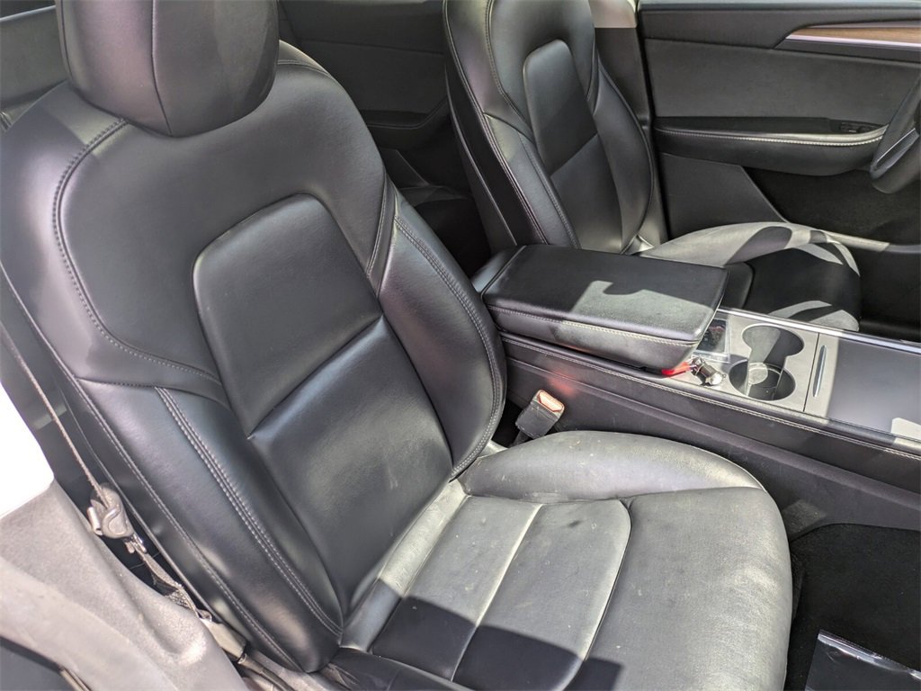 2022 Tesla Model Y Long Range photo 27