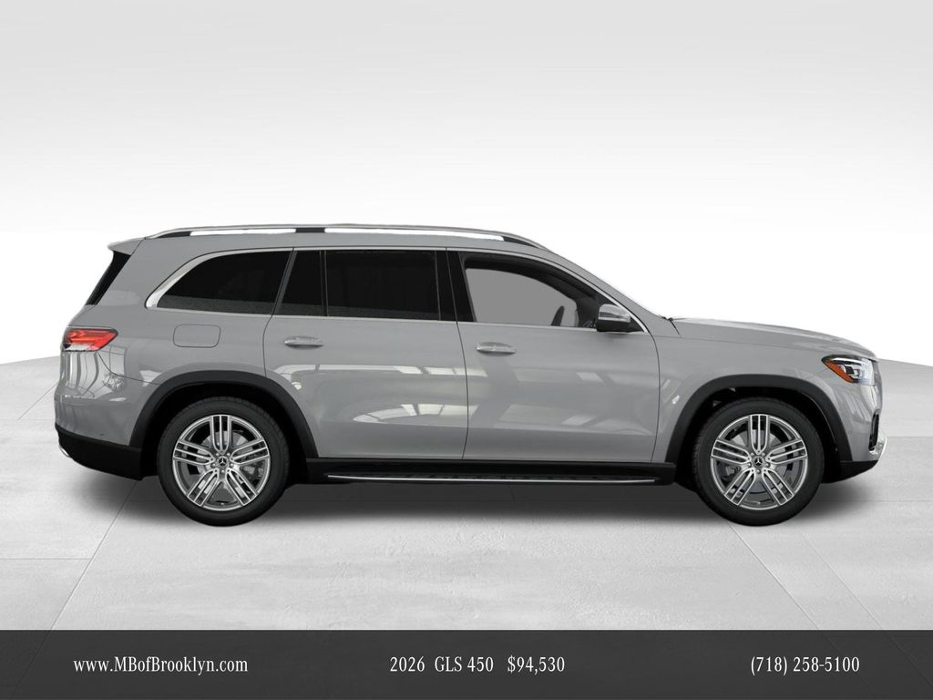 2026 Mercedes Benz GLS 450 4MATIC photo 2