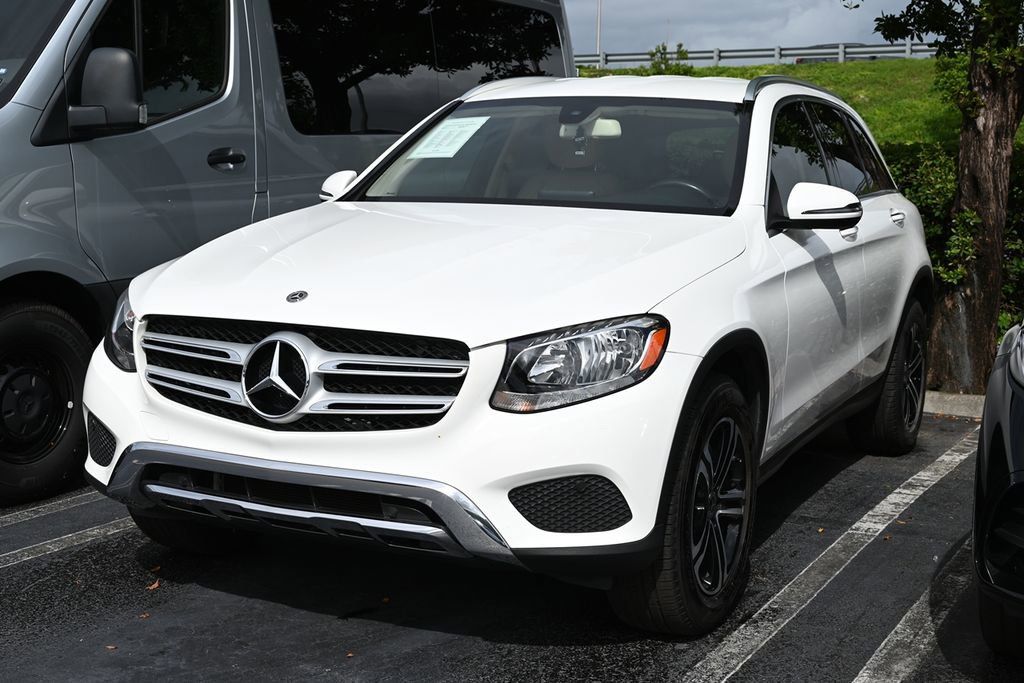 Used 2019 Mercedes-Benz GLC GLC300 with VIN WDC0G4KB2KV120660 for sale in Cutler Bay, FL