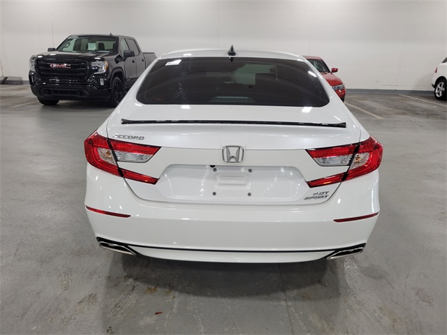 2022 Honda Accord Sport 2.0T photo 9
