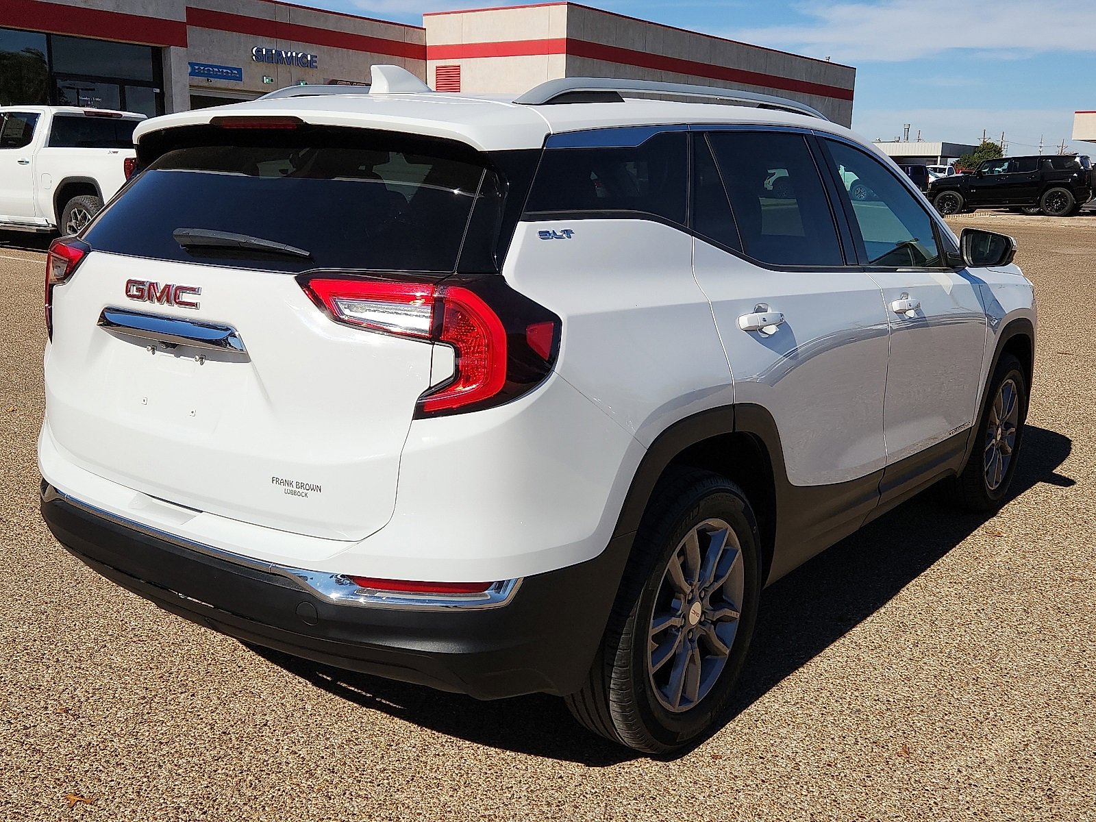 2024 Gmc Terrain SLT photo 3