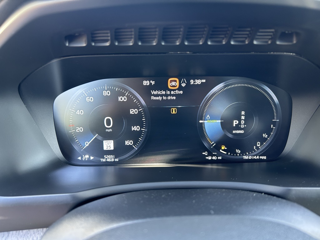 2022 Volvo XC90 Recharge T8 Inscription photo 11