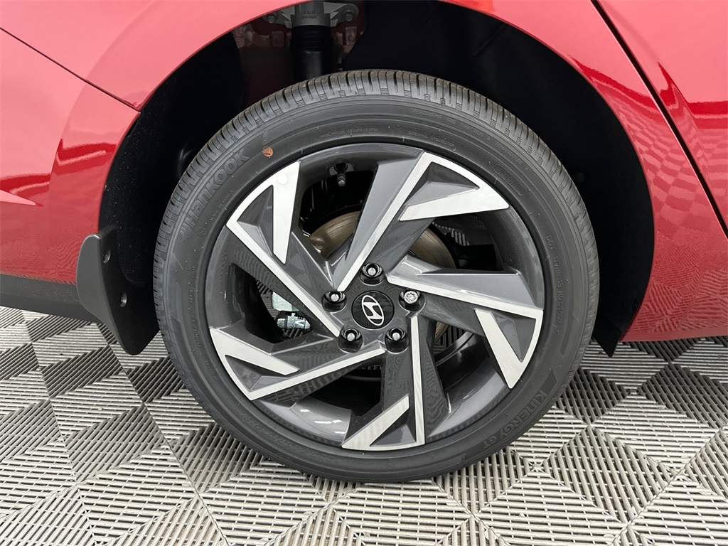 2025 Hyundai Elantra Hybrid SEL Sport photo 17