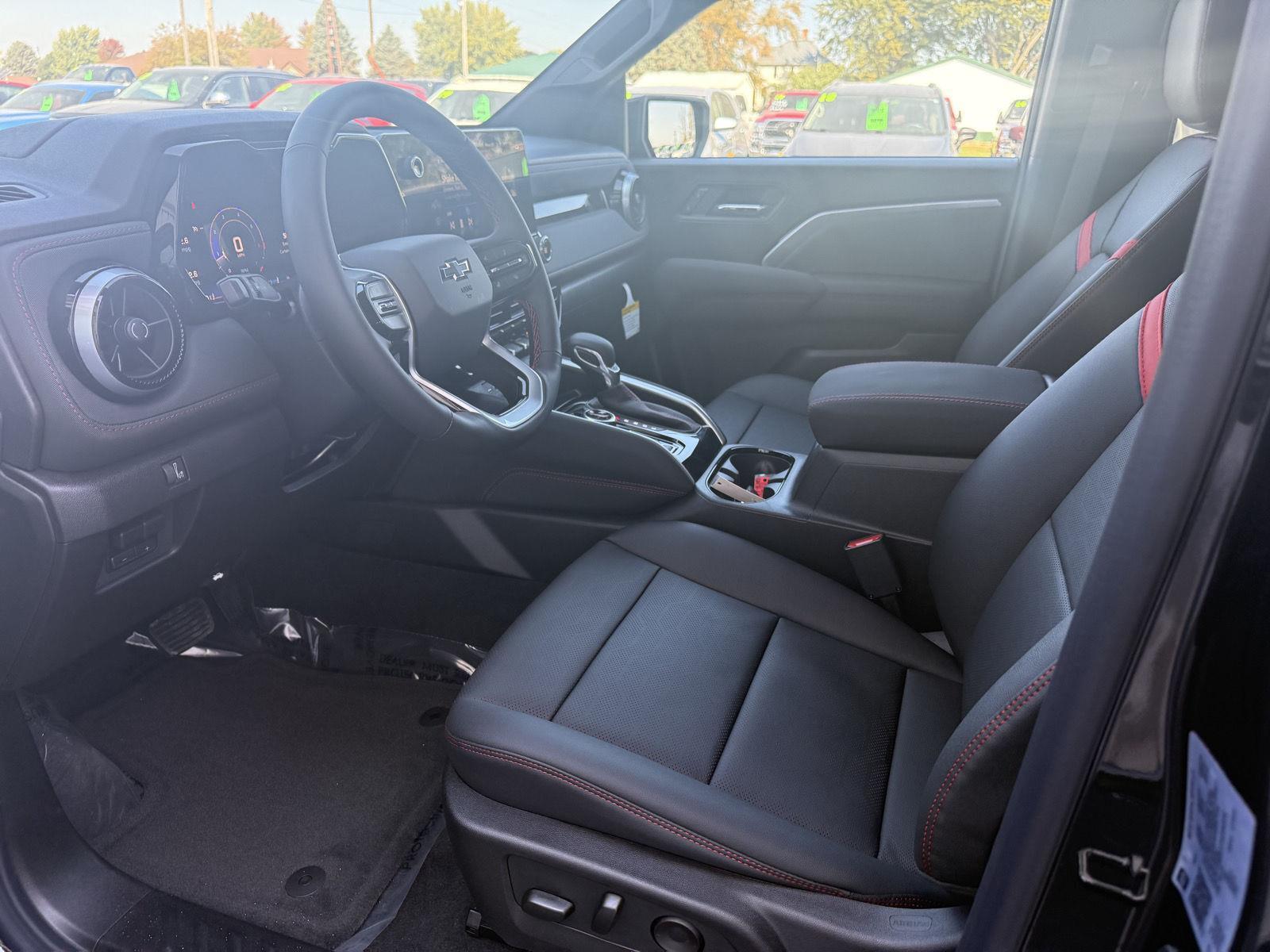 2026 Chevrolet Colorado Z71 photo 11