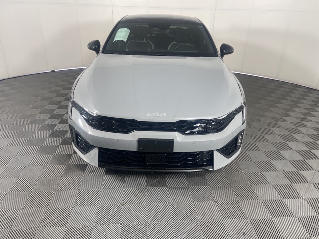 2025 Kia K5 GT-Line photo 3