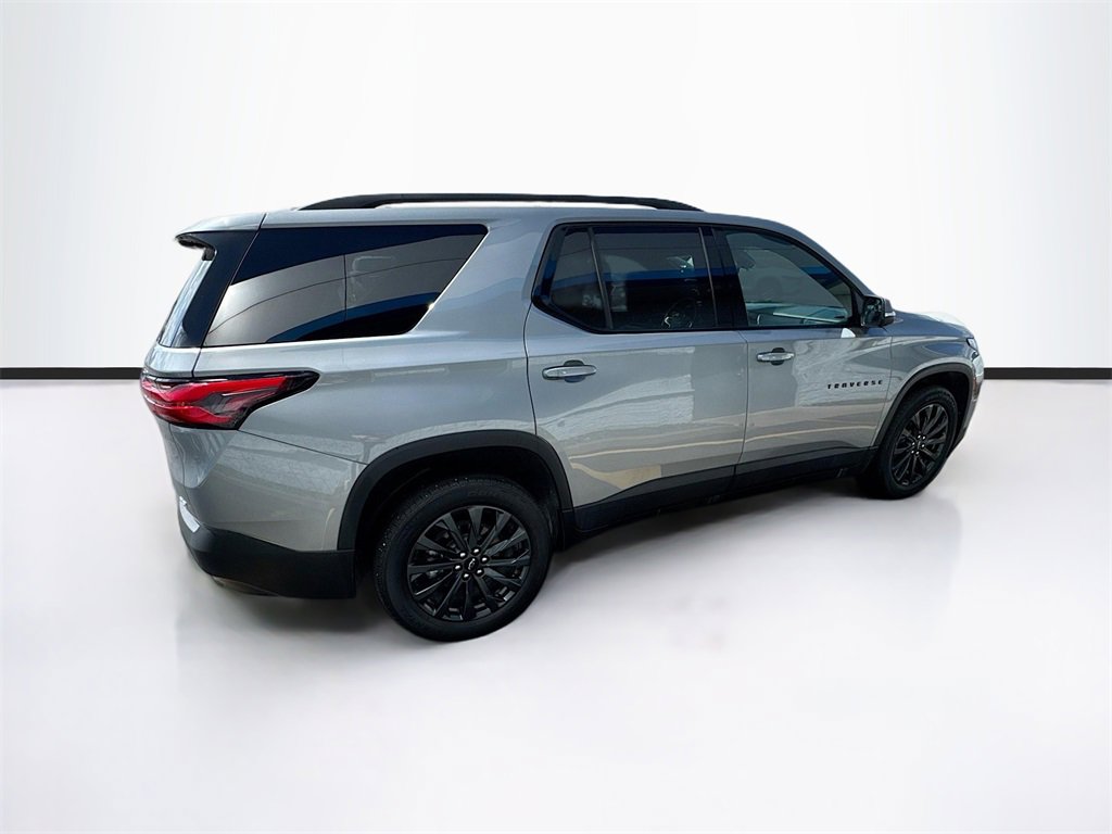 2023 Chevrolet Traverse RS photo 7