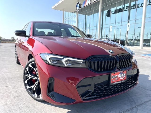 2026 BMW 3 Series 330i's photo