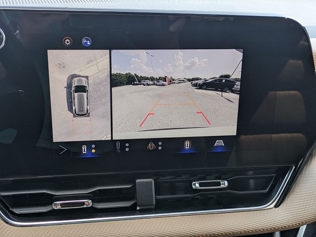 2025 Chevrolet Equinox ACTIV photo 18