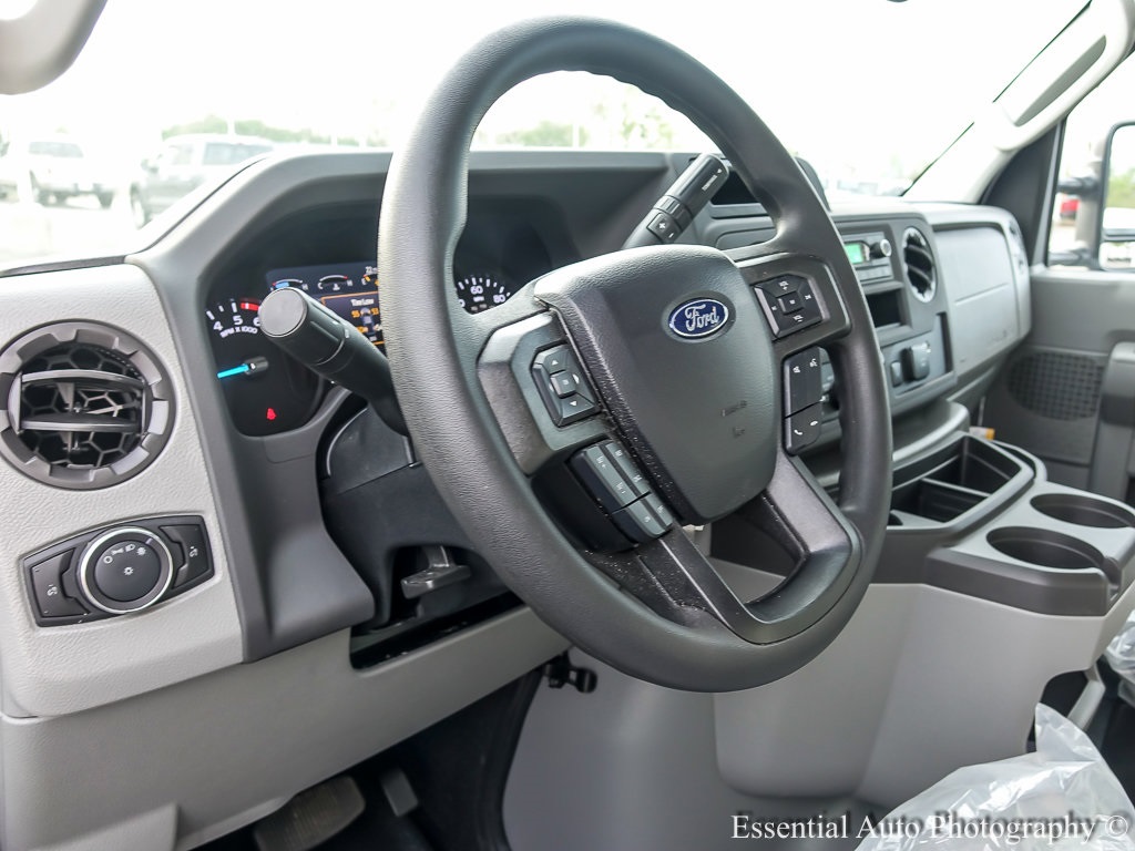 2026 Ford E-350 Base photo 8