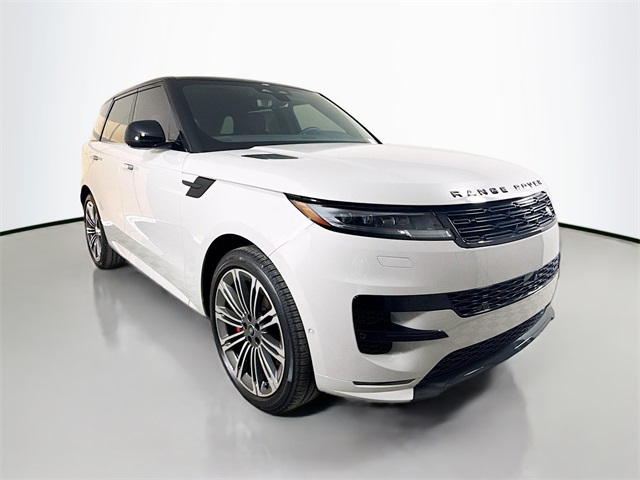 2025 Land Rover Range Rover Sport SE photo 3