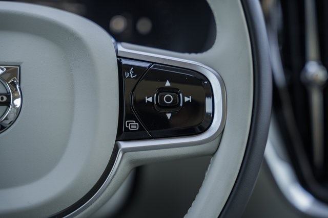 2026 Volvo V60 Cross Country B5 Plus photo 19