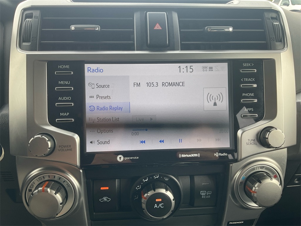 2024 Toyota 4Runner SR5 Premium photo 16
