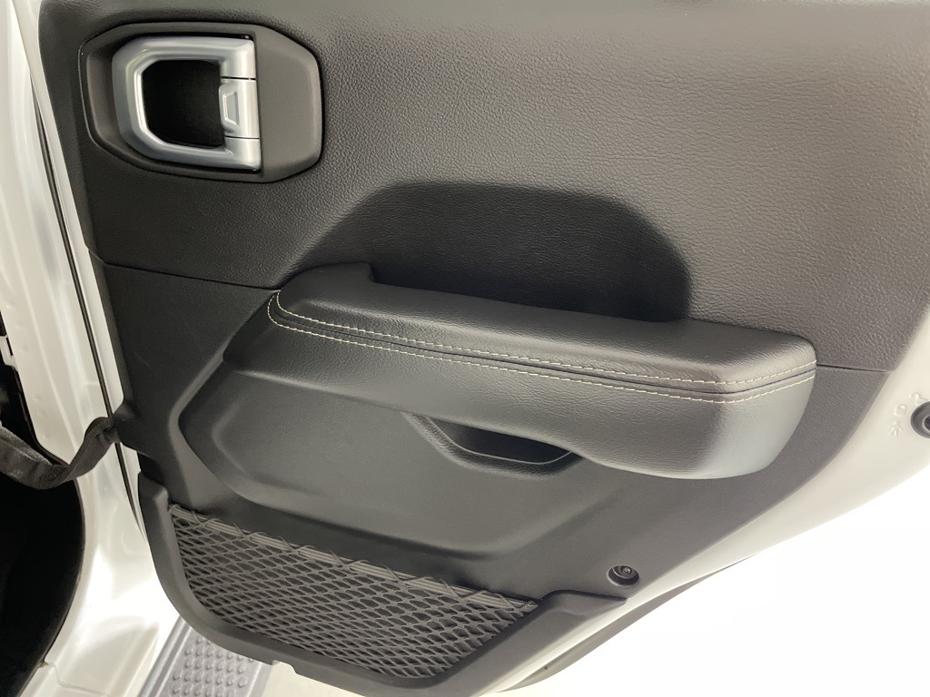 2021 Jeep Wrangler Unlimited Sahara 4xe photo 42