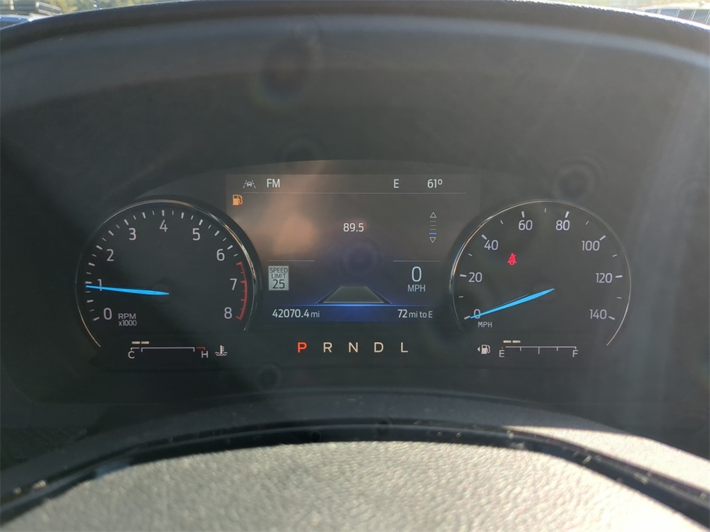 2023 Ford Explorer ST-Line photo 14
