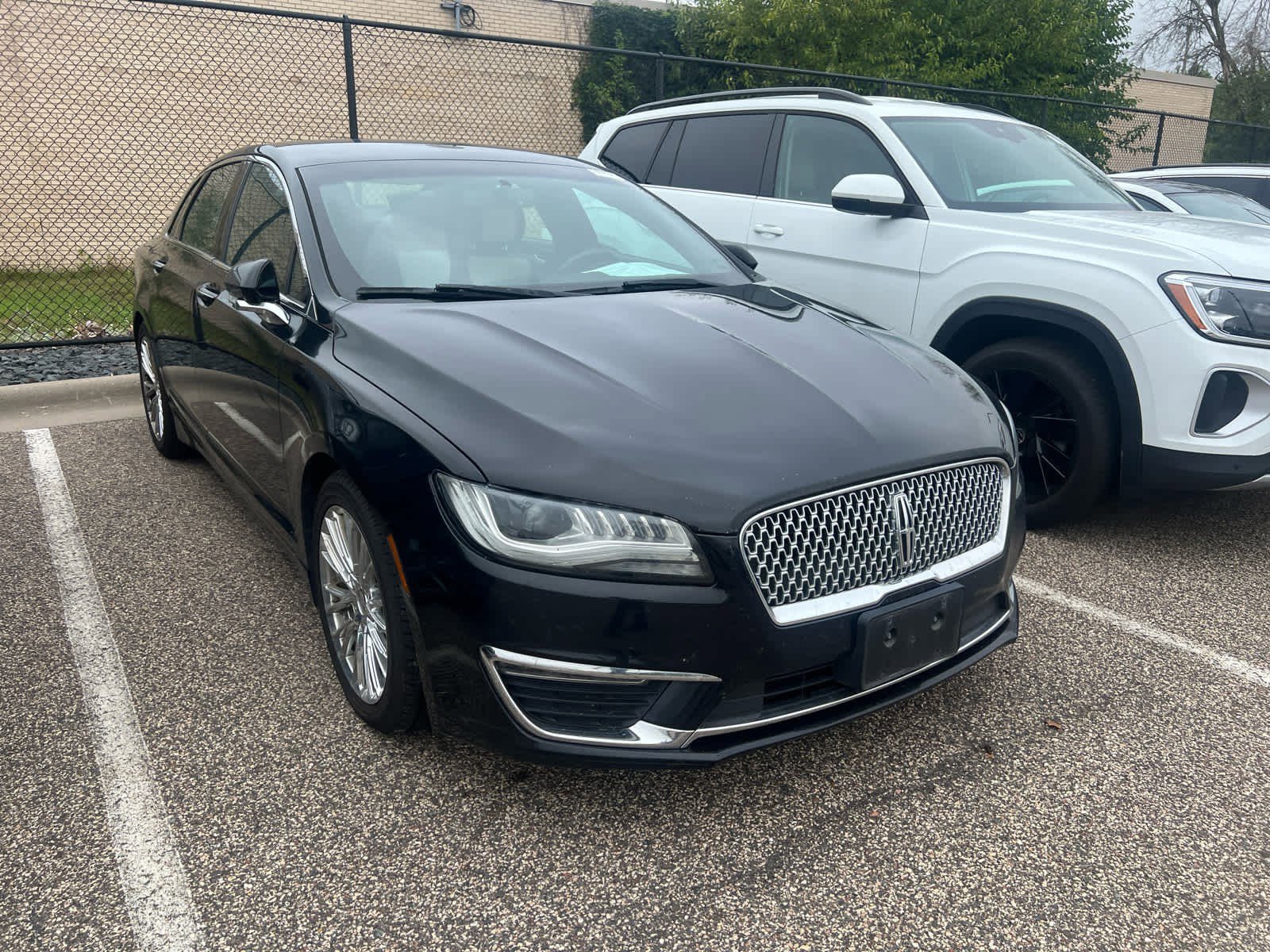 Used 2017 Lincoln MKZ Reserve with VIN 3LN6L5MU6HR614621 for sale in Brooklyn Center, Minnesota