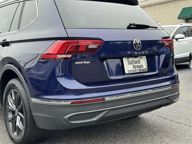 2023 Volkswagen Tiguan SE photo 10