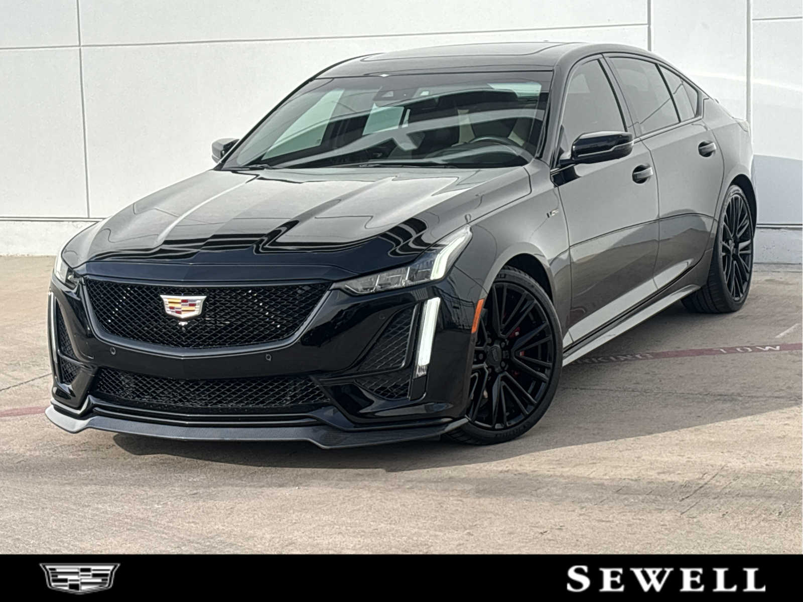 2021 Cadillac CT5 V-Series's photo