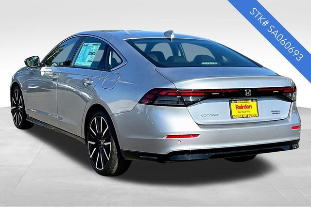 2025 Honda Accord Touring Hybrid photo 3