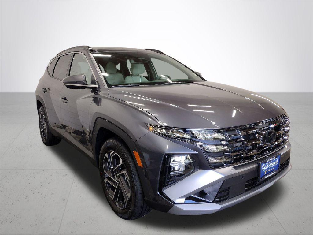 2025 Hyundai Tucson Hybrid Limited photo 2