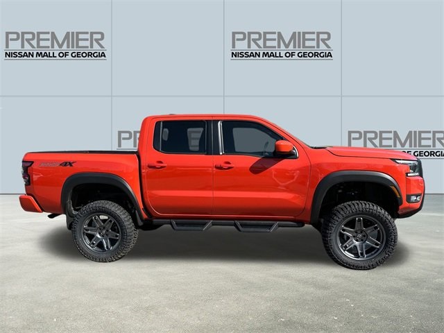 2025 Nissan Frontier PRO-4X photo 4